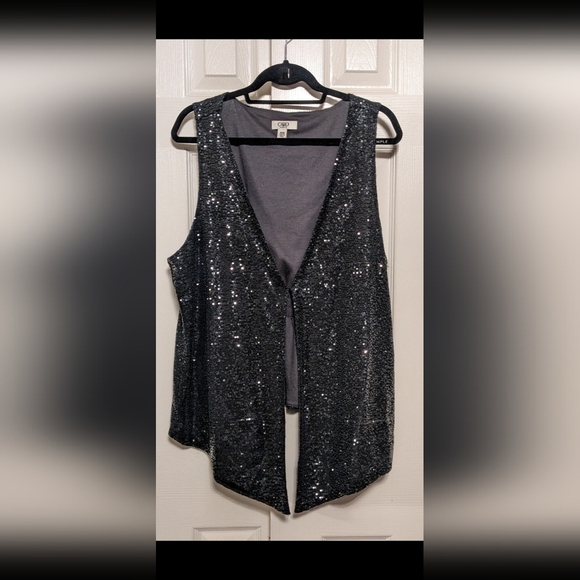 Cato Tops - 5/$25 CATO black sequins vest